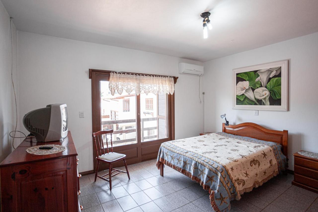 Appartement Sobrado Da Helen à Torres Extérieur photo